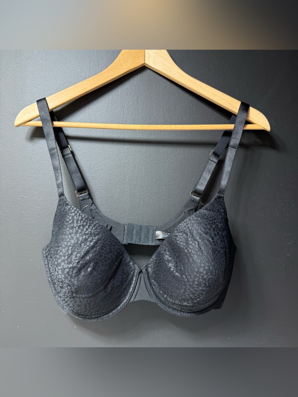 Natori Comfort Evolution Full Fit Memory Foam Convertible Underwire Bra